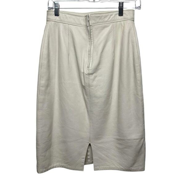 Lillie Rubin Gorgeous White Leather Pencil Skirt Back Zip Up and Bottom Split 10 - Picture 2 of 11